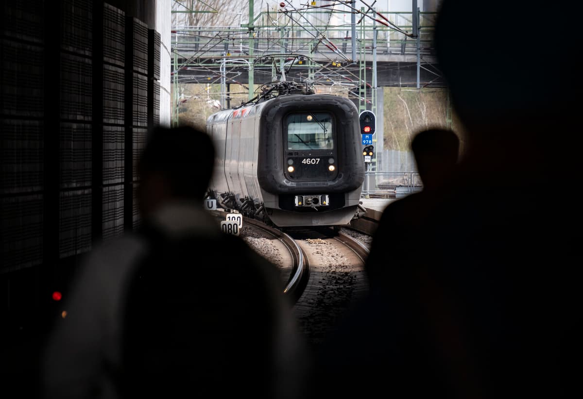 Swedish Police Stop Danish Fans Before Malmö Champions League Match