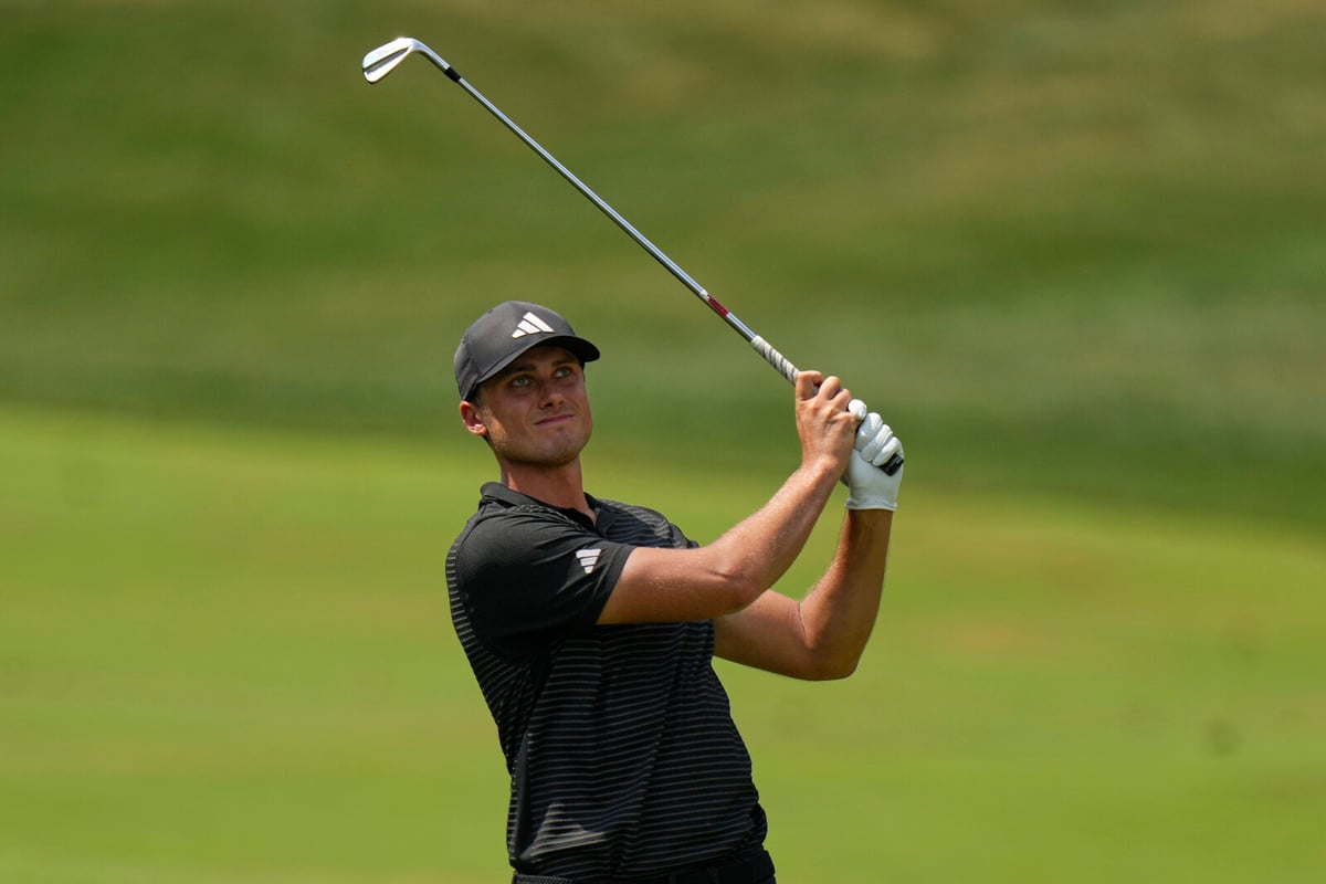 Ludvig Åberg Scores Six Birdies but Falls Short in PGA Tour Final