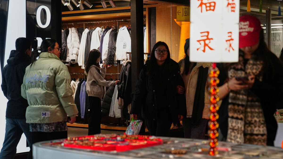 China's economy grows 5 percent in 2025, Q4 up 4.5 percent