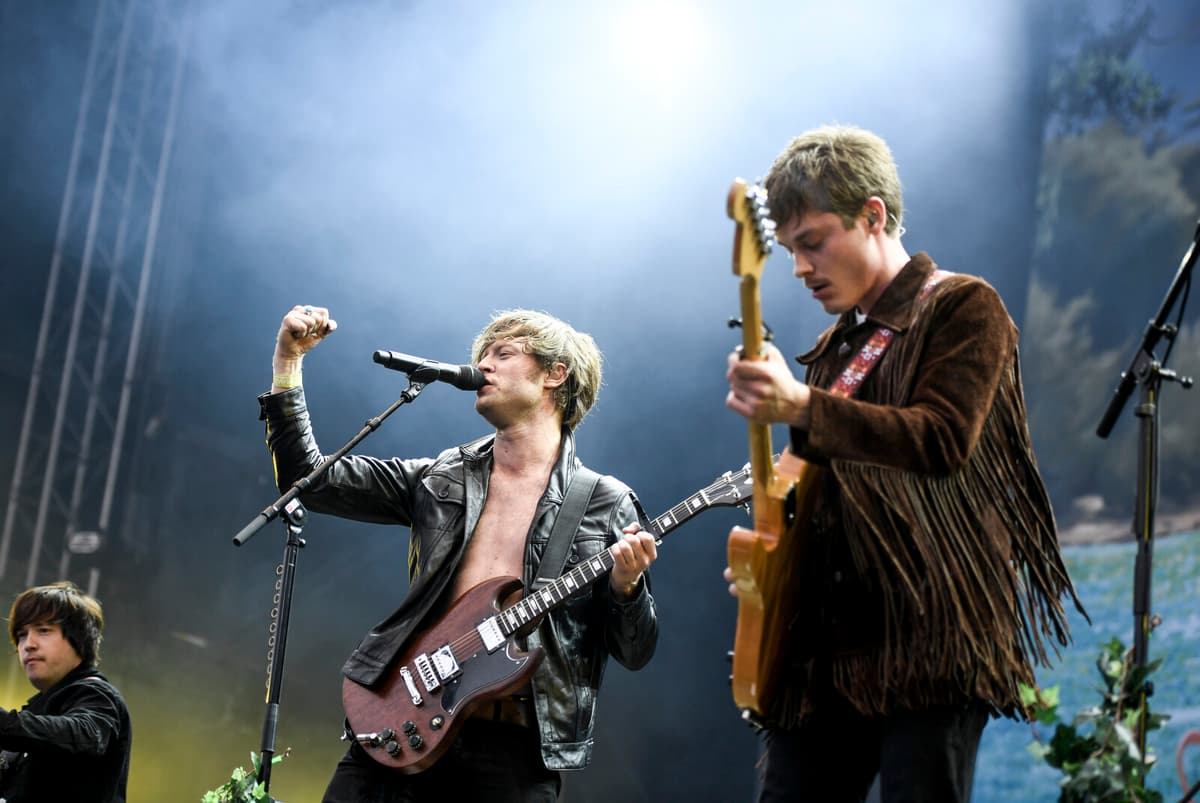 Mando Diao Cancels European Tour for Personal Reasons