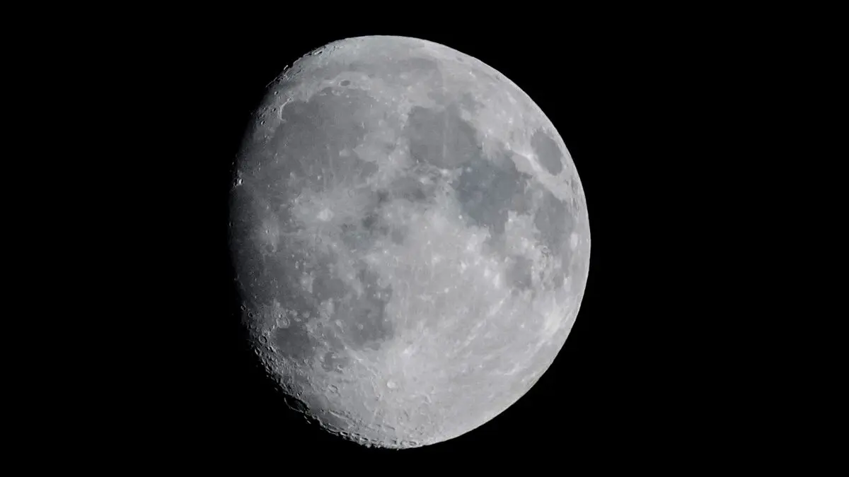 SpaceX rocket part set to crash into the moon at 8,700 km/h