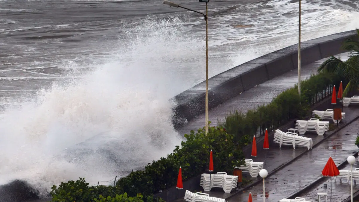 Storm warning over the Canary Islands as Storm Therese threatens Tenerife