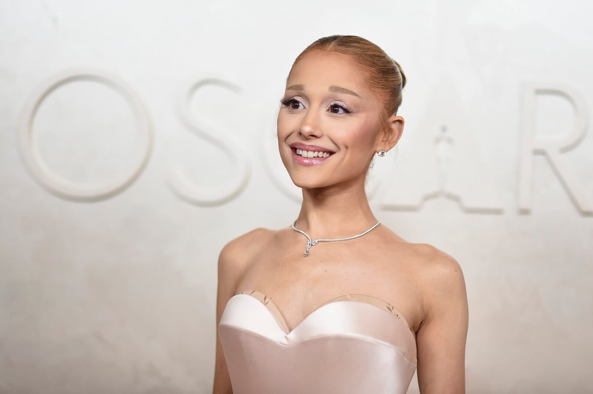Ariana Grande Announces First Tour in Seven Years for Next Summer