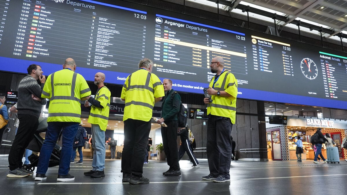 Norway train drivers end nearly month-long strike after pay deal reached
