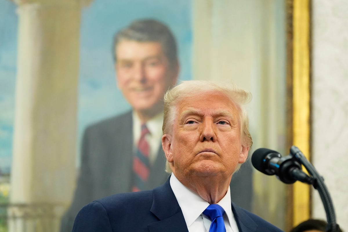 Trump to Consult Hollywood on Foreign Film Tariffs
