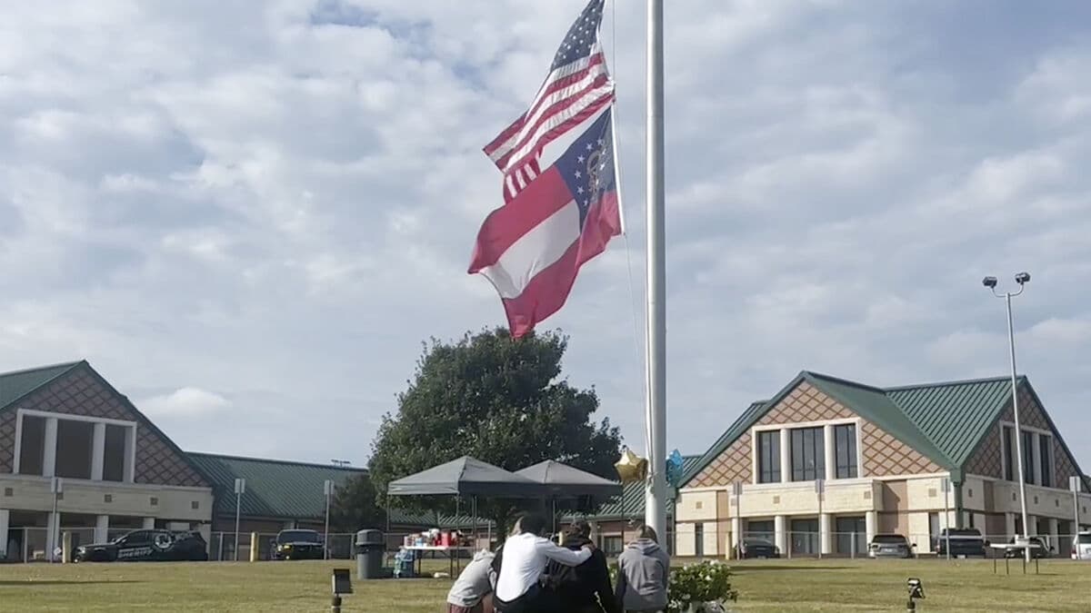 Father convicted in son's school shooting