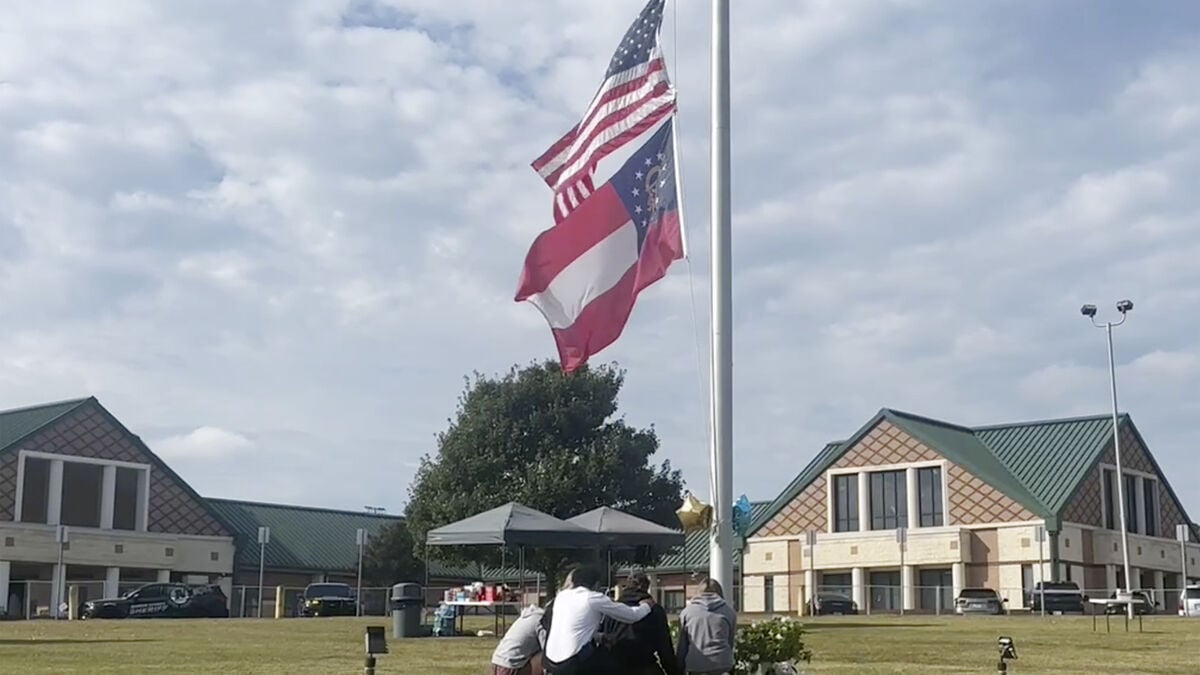 Father convicted in son's school shooting