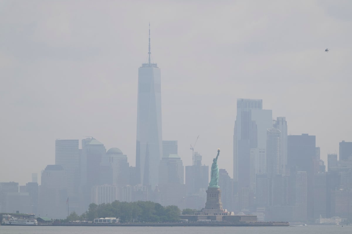 US GDP Falls 0.3 Percent in First Quarter Amid Recession Fears