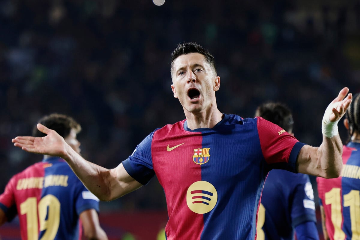 Barcelona dominates Dortmund with 4-0 win in Champions League clash