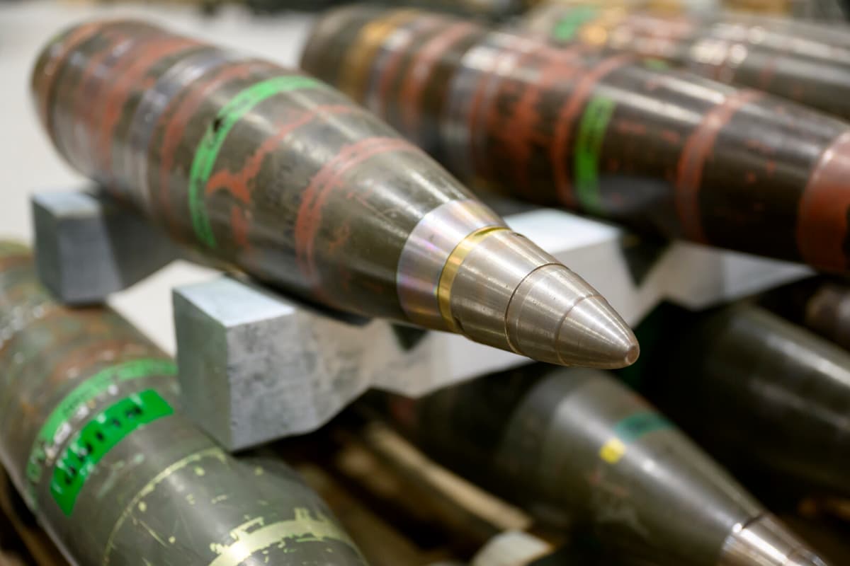 Swedish Defense Industry Adds 500 Jobs Monthly