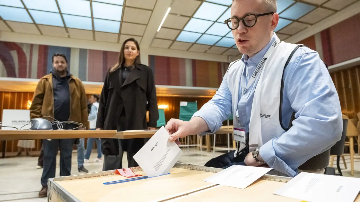 Voting underway in Malmö as voters head to the polls, one says he wanted to be a little solemn