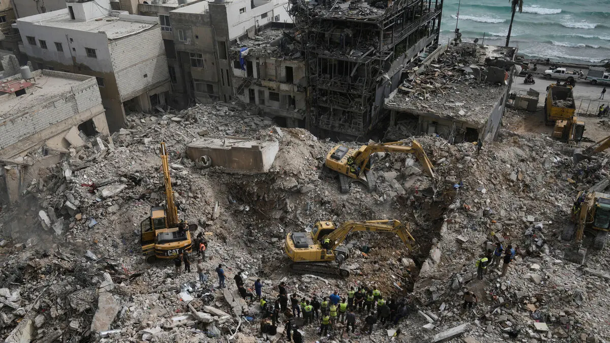 Fragile ceasefire in Lebanon - Israel strengthens buffer