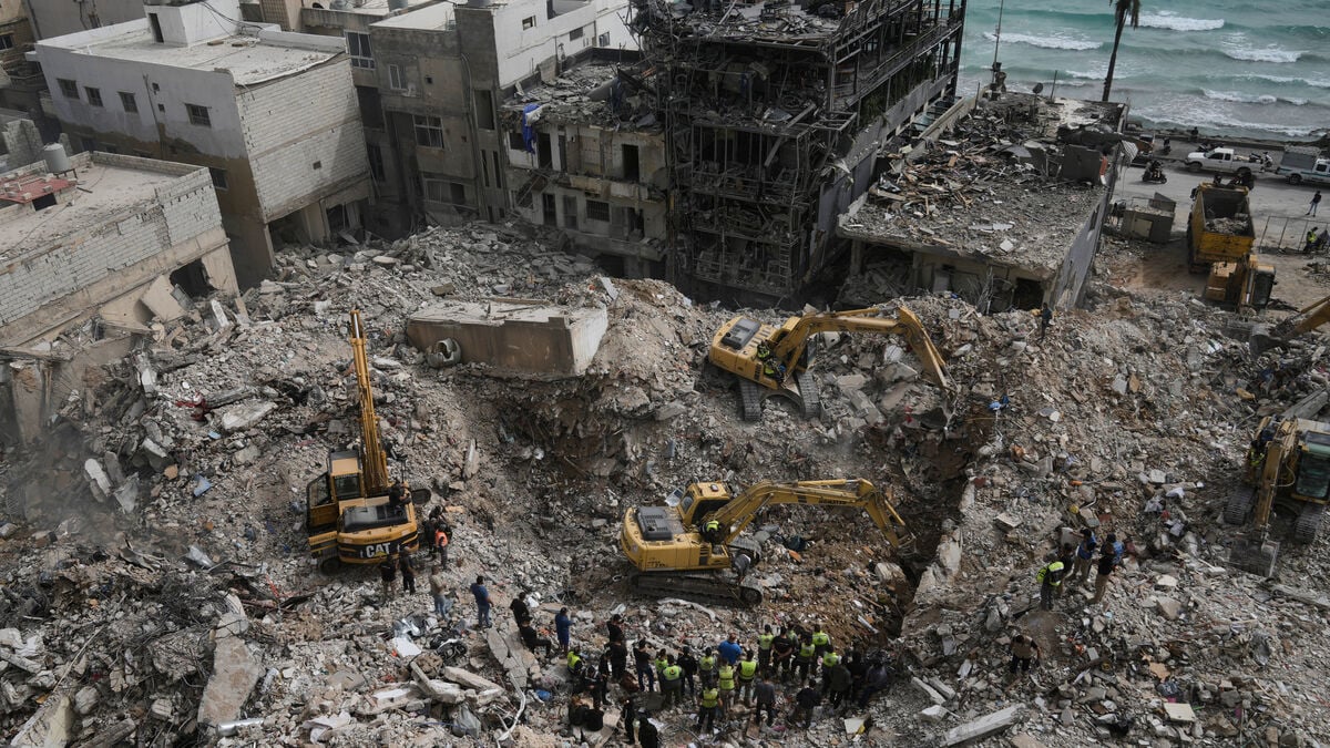Fragile ceasefire in Lebanon - Israel strengthens buffer