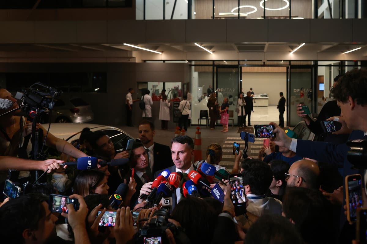 Former President Bolsonaro Diagnosed with Skin Cancer After Hospital Visit