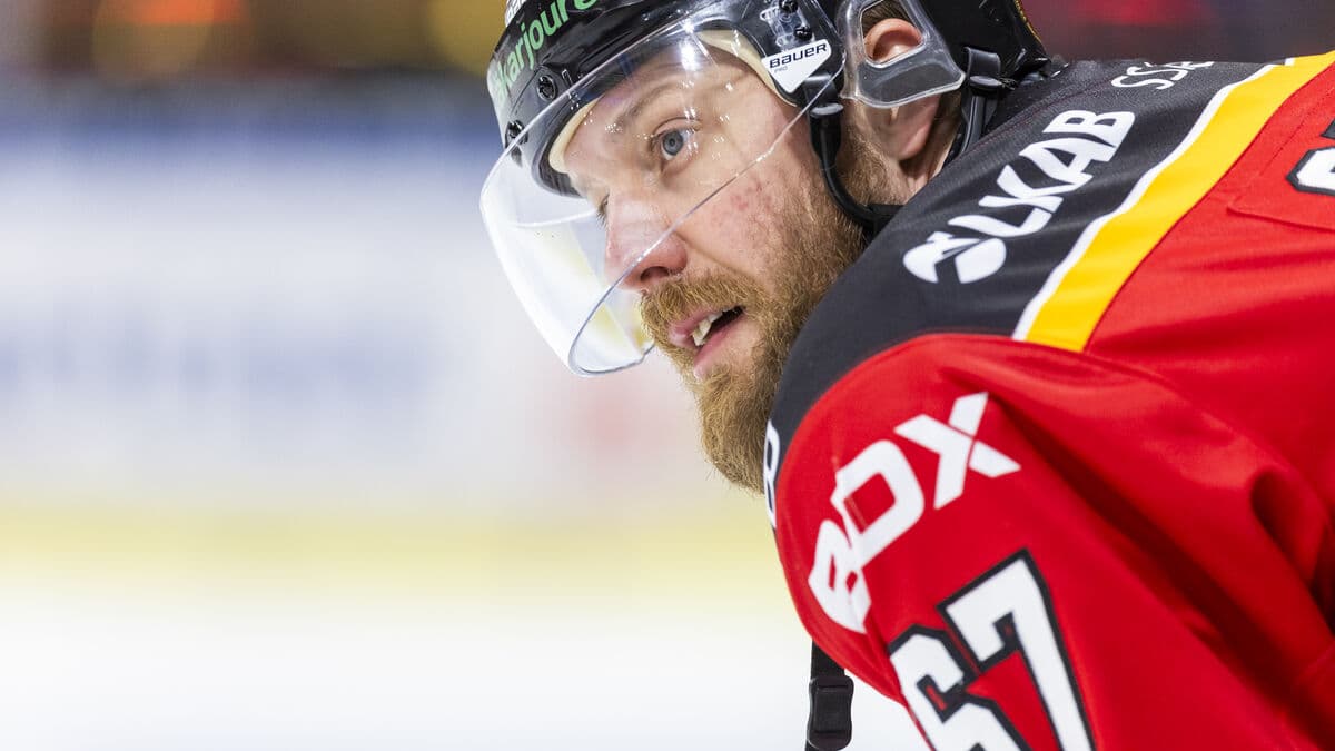 Linus Omark back in Luleå