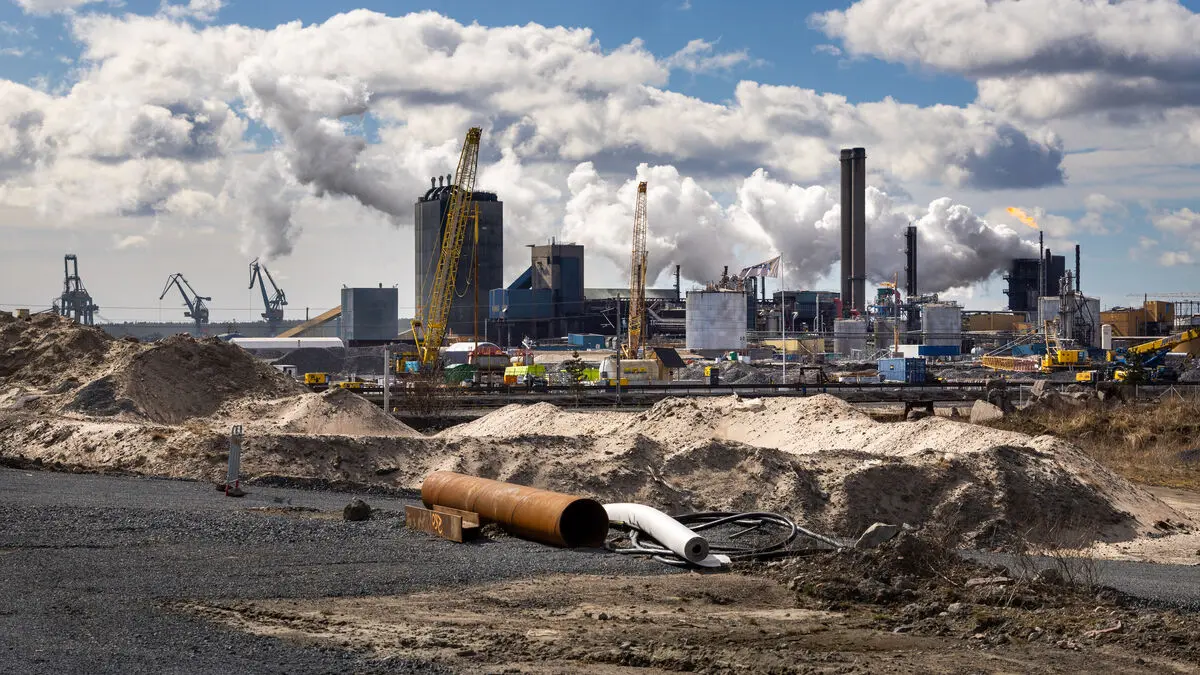 Green dreams meet dark mystery on Svartön in Luleå as 24 workers fall ill