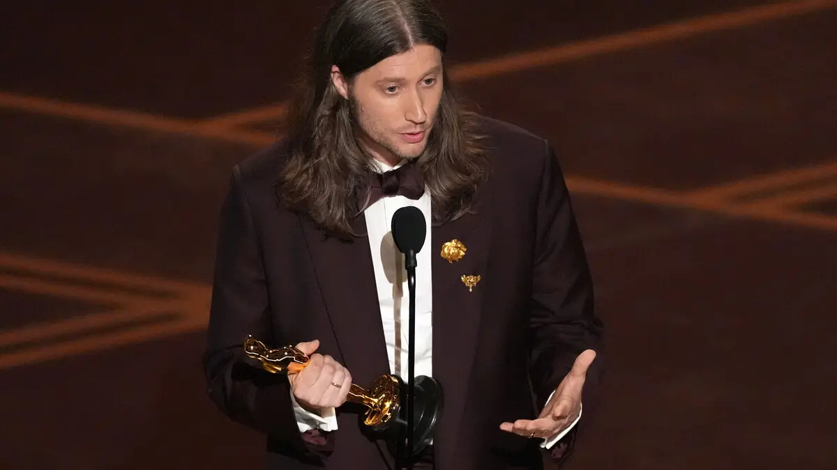 Ludwig Göransson wins Oscar, pays tribute to his father