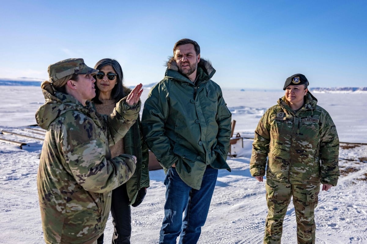 The Head of the American Greenland Base Fired