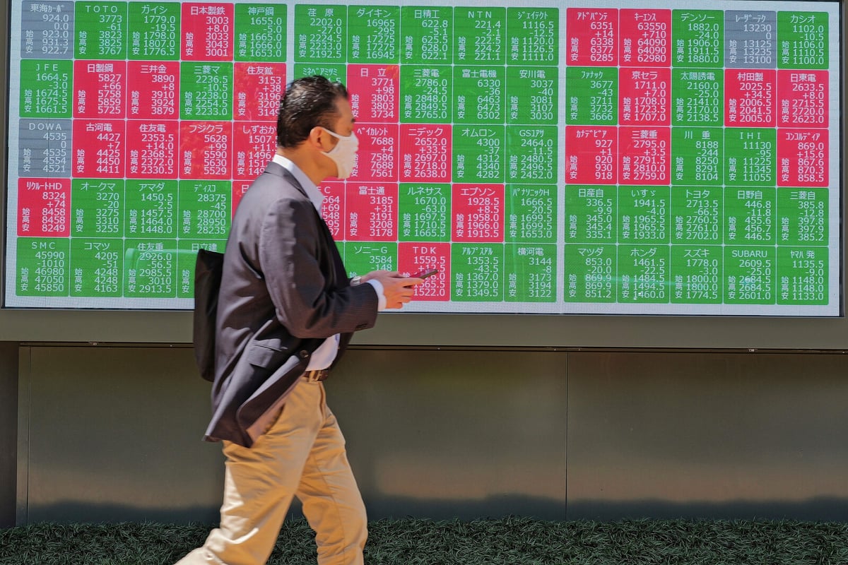 Asian Markets Rise After Trump's Trade Deal Announcement