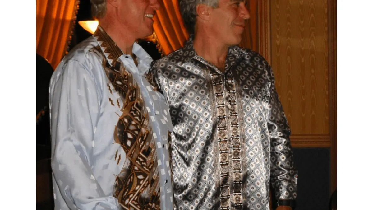 Thousands of hacked Epstein files