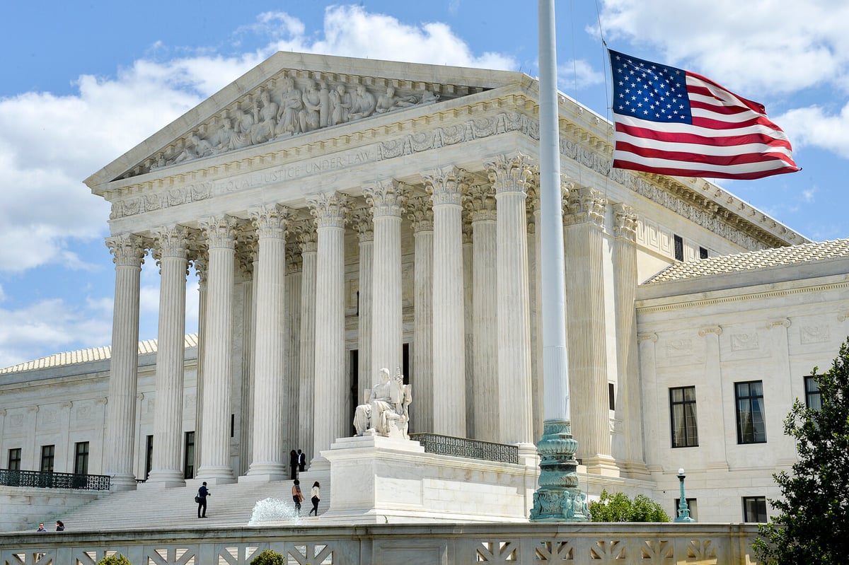 US Supreme Court Allows Revocation of Venezuelans' Protected Status