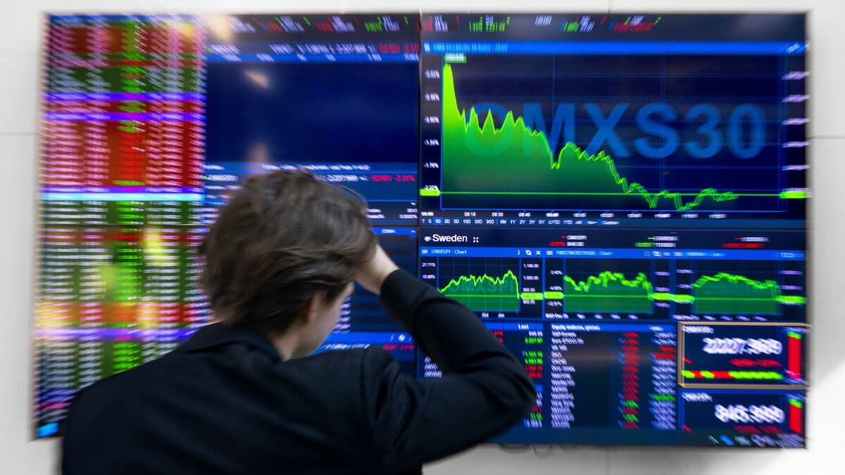 Stock market opens slightly lower with OMXS down 0.2 percent