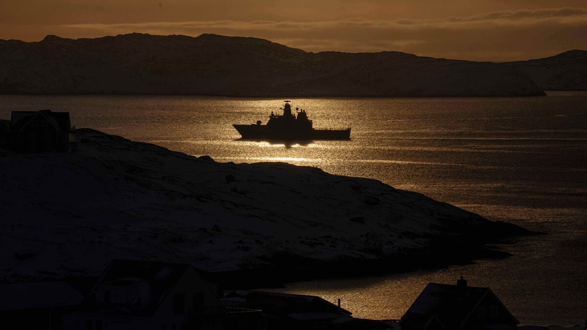 Russia taunts Europe over Greenland, says Europe will just give up on the island