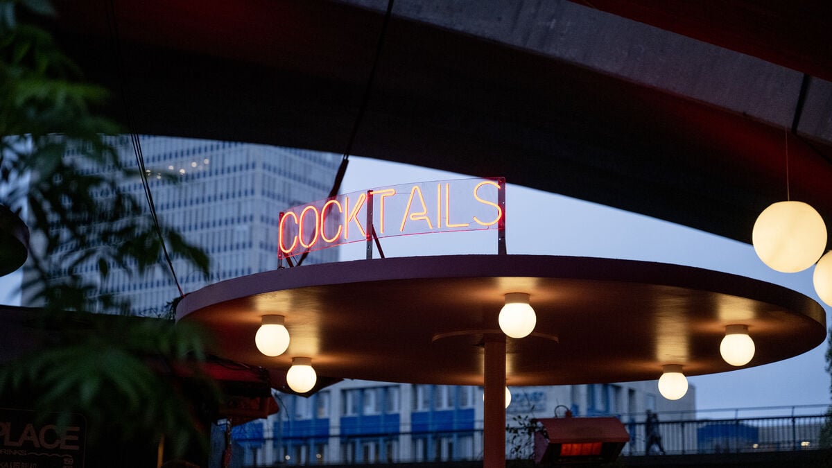 Moderates want relaxed noise rules to protect nightlife and culture
