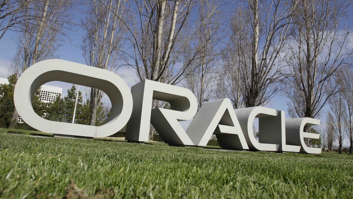 Oracle seeks $45-50 billion in shares and bonds to fund new cloud infrastructure