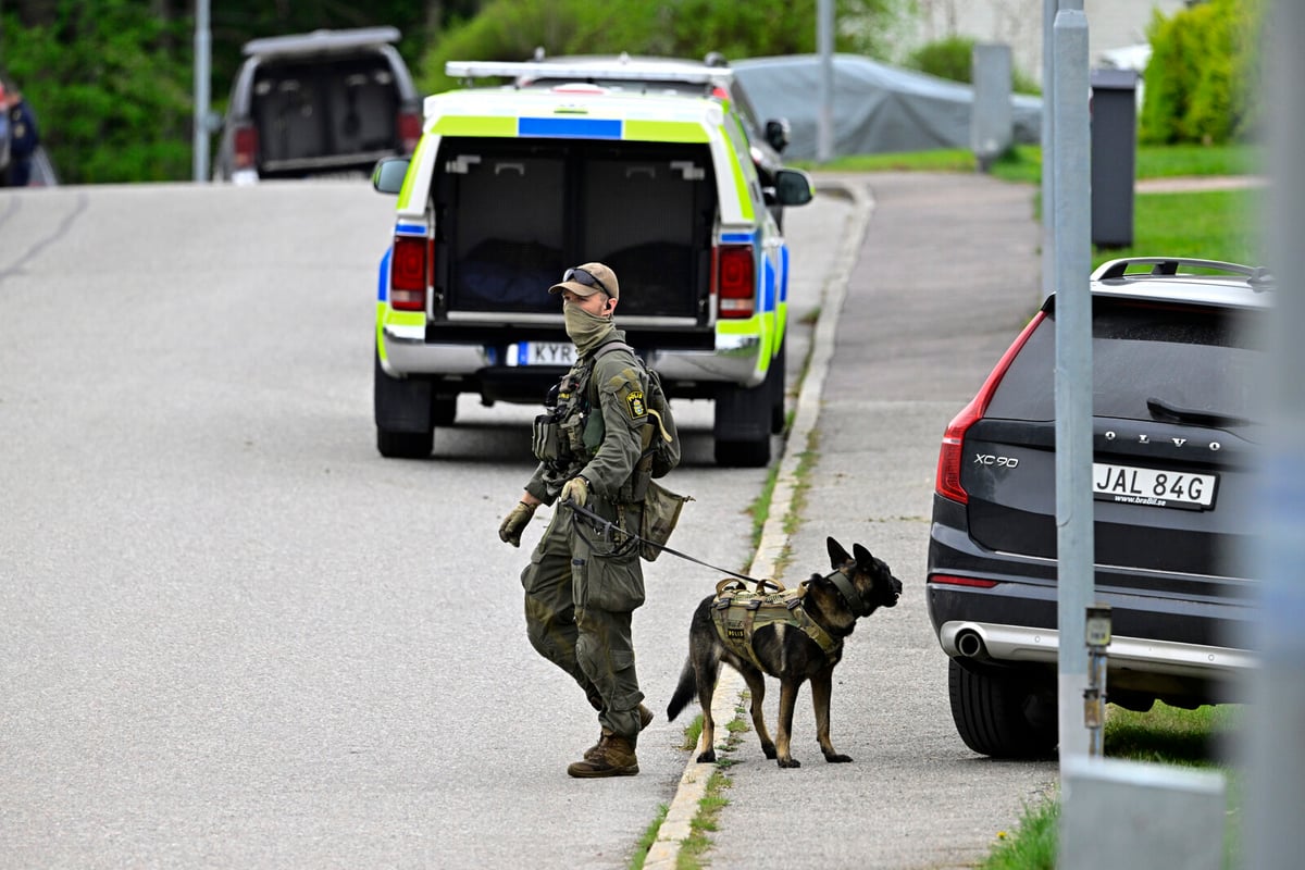 Suspected Västerås Murderer Remains Hospitalized, Unquestioned