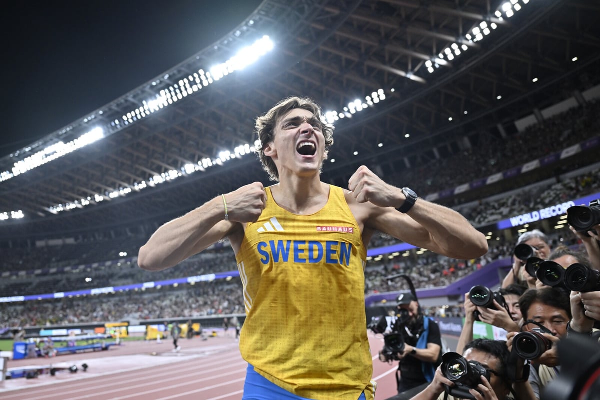 Armand Duplantis Sets 14th Pole Vault World Record