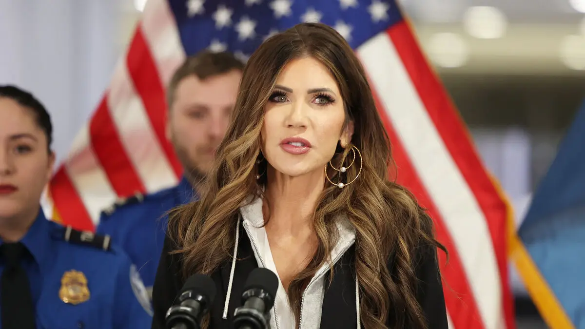 Man who shot soldiers may have been radicalized in the US