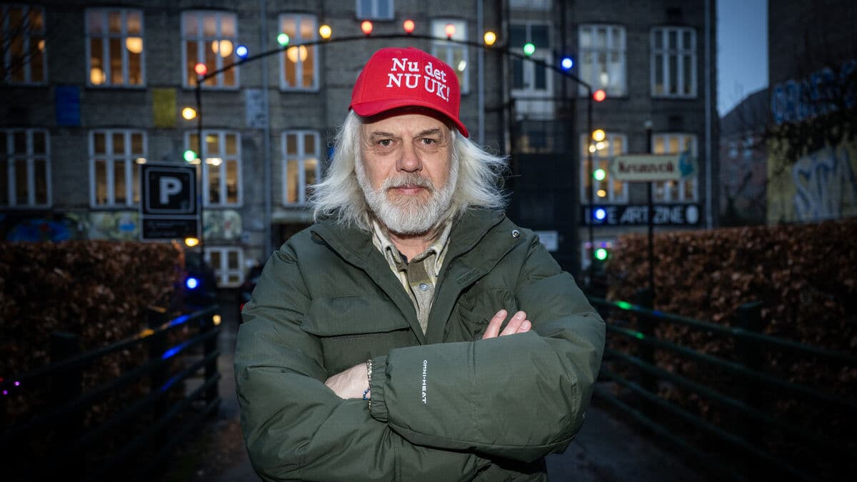 Copenhageners are wearing Trump-critical caps