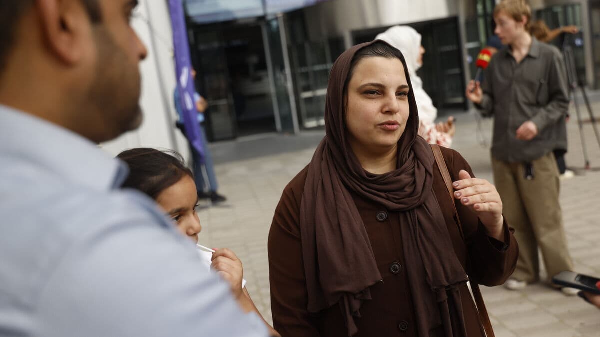 First Swedish citizenship test held in social studies, but passing mark still unknown