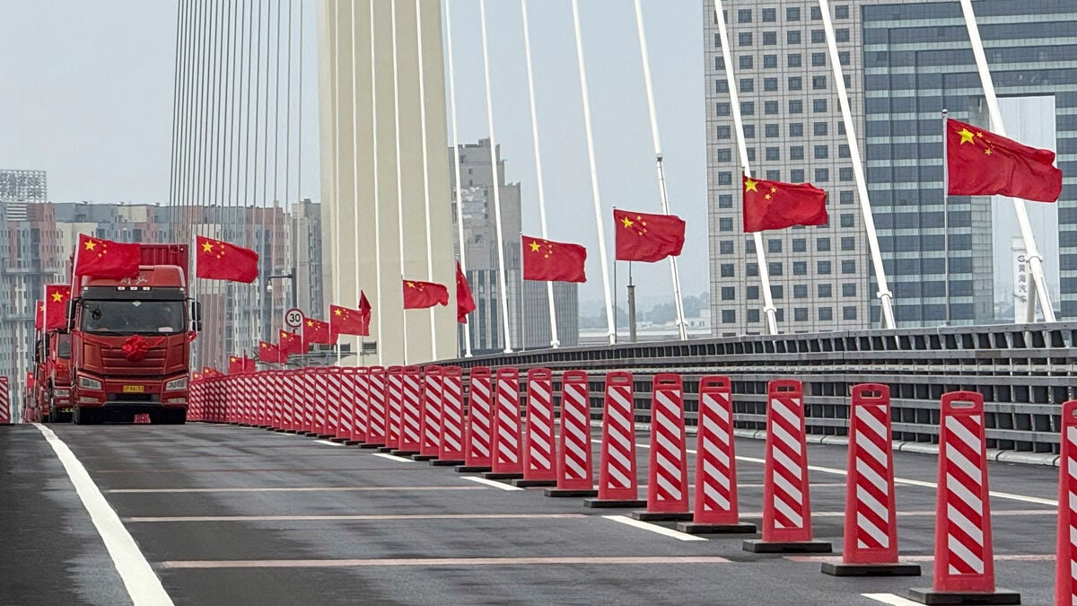 ‘Ghost bridge’ linking China and North Korea opens to traffic after decade-long delay