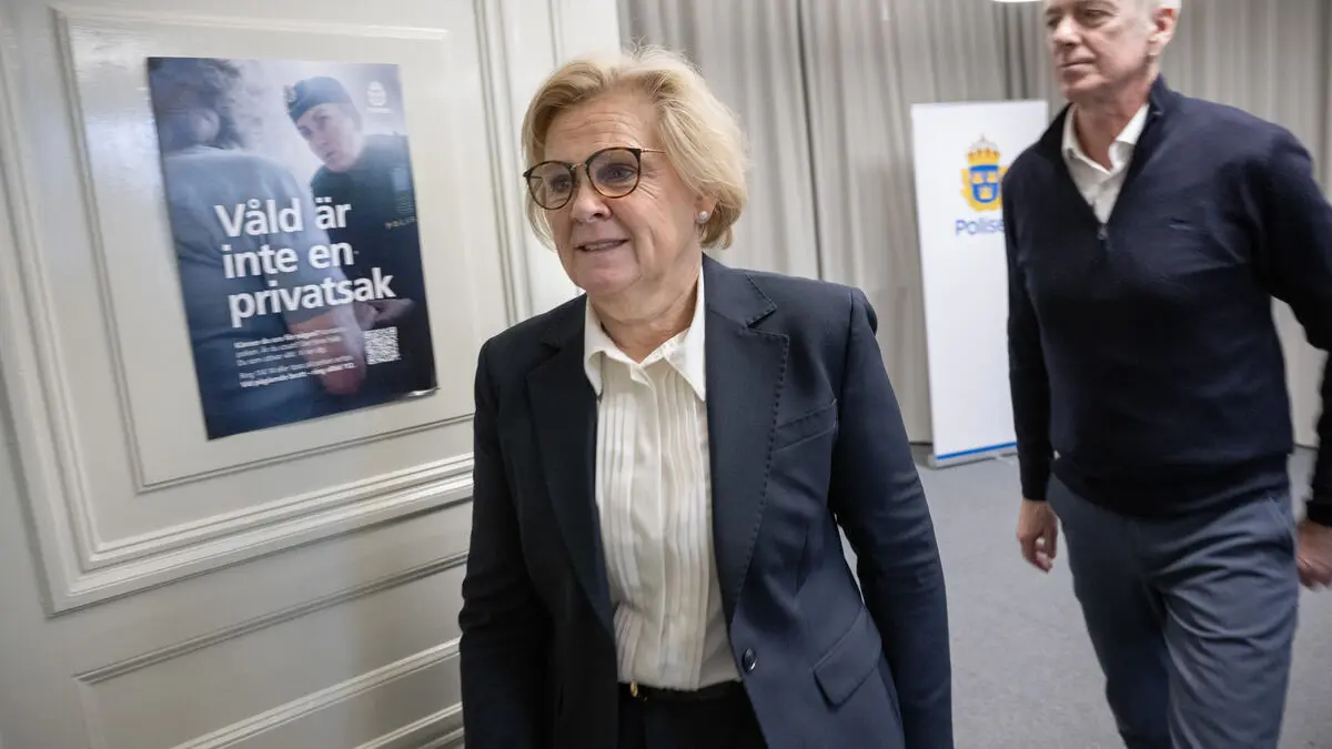 Fewer women were murdered last year as men are highlighted