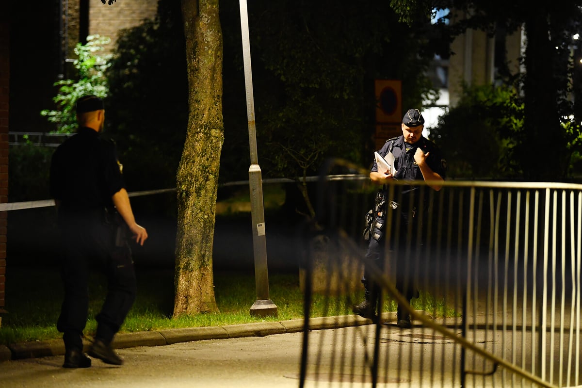 Shooting in Flemingsberg Leaves Two Men Injured