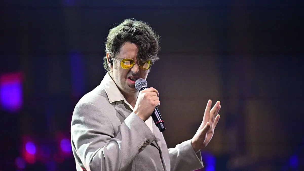 Albin Lee Meldau cancels after slip accident