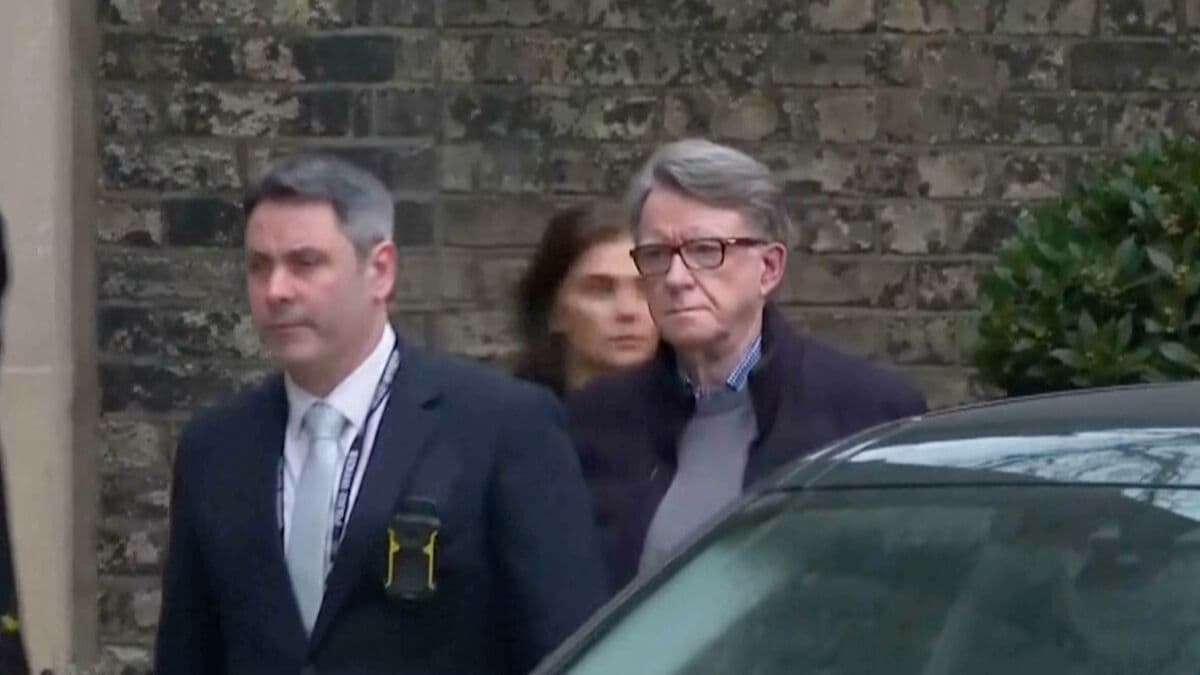 Former British top diplomat Peter Mandelson released on bail