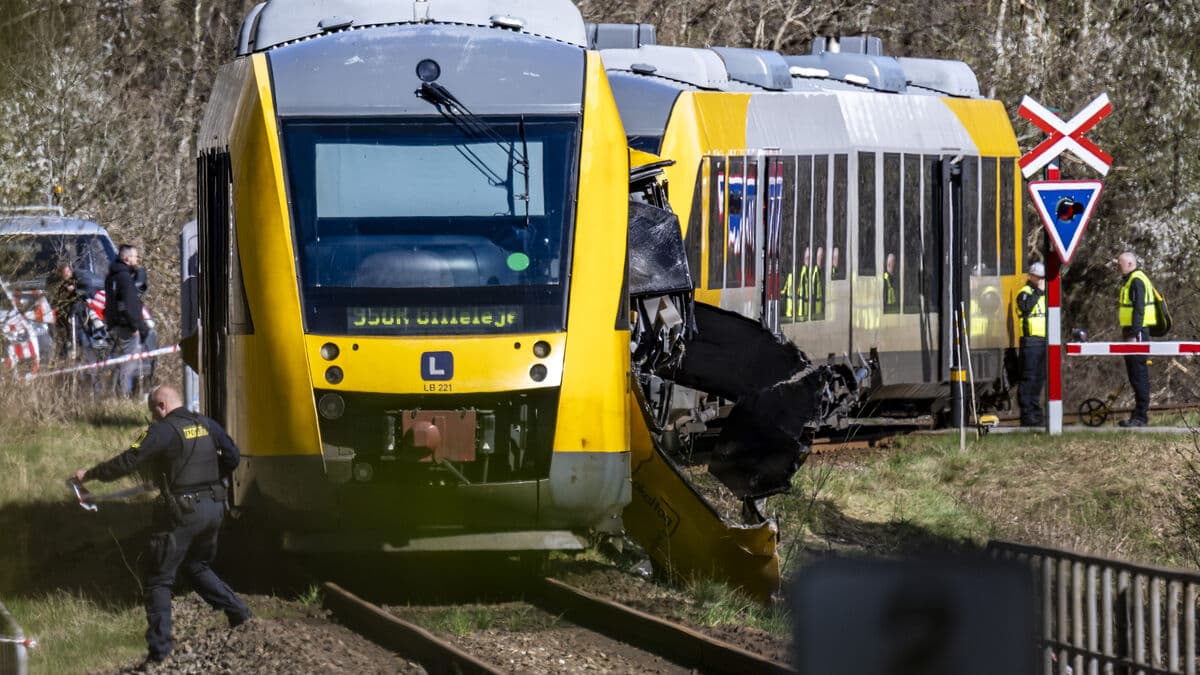Injuries in train accident in northern Zealand not life-threatening