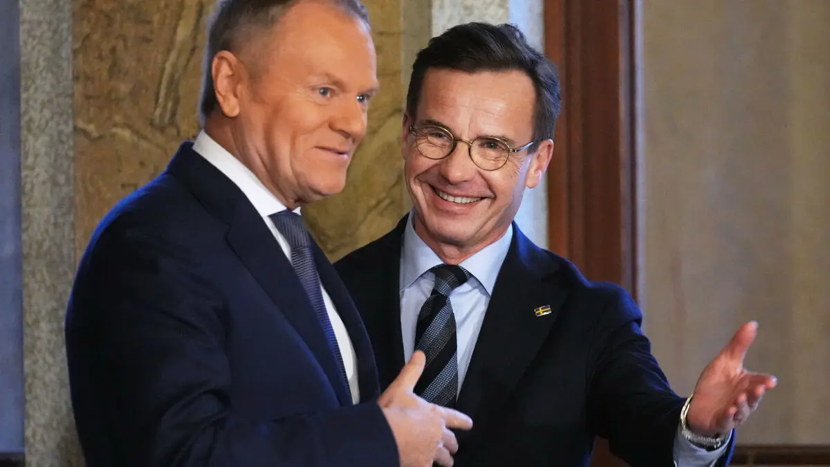 Poland signs deal to buy three Saab A26 submarines