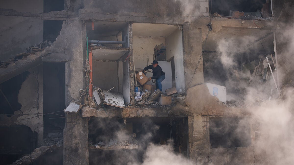 Hezbollah to pay up to $14,000 to Lebanese families whose homes were destroyed in war with Israel