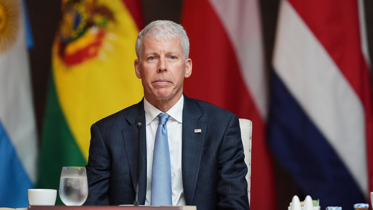 White House: US has not escorted oil tankers through the Strait of Hormuz