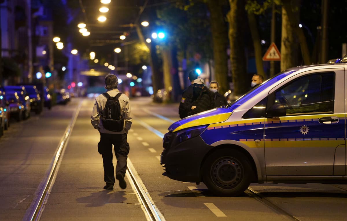 Berlin Bomb Alert: Thousands Evacuated After WWII Bombs Found