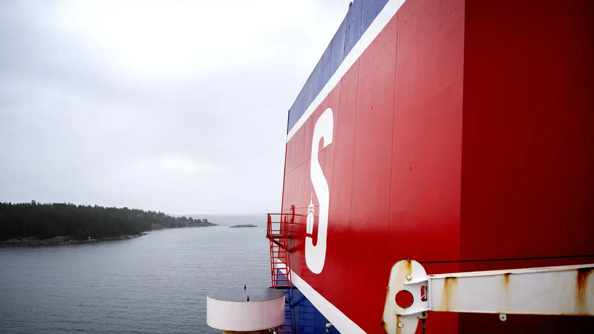 US-flagged Stena tanker hit in