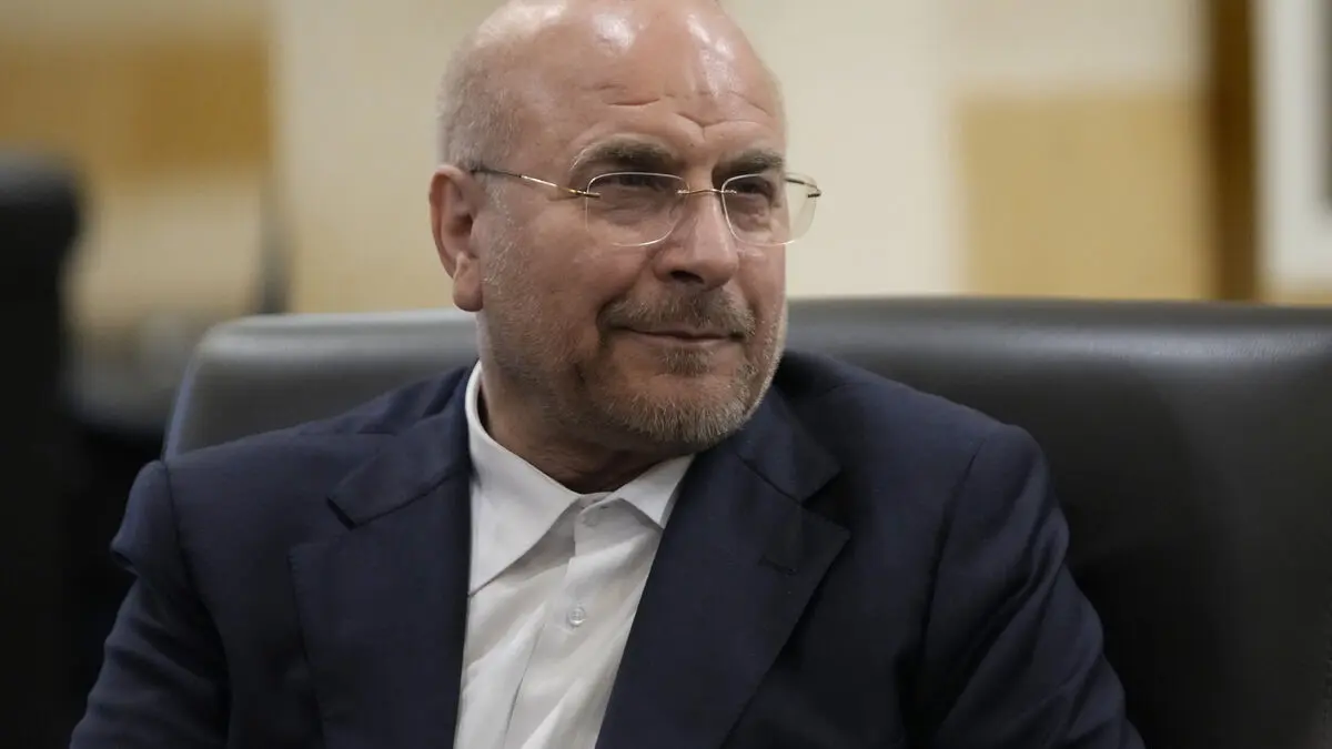 Iranian speaker says Iran is not Venezuela amid US talks and Strait of Hormuz closure