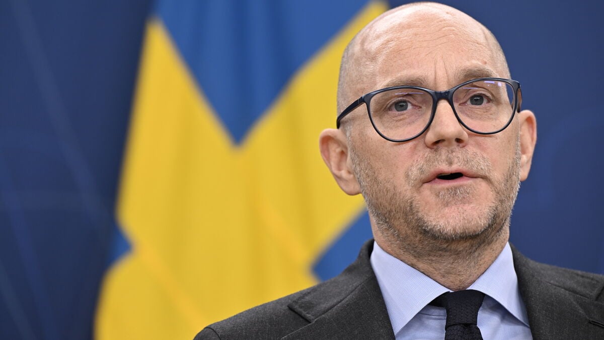 The Minister on the establishment jobs: Insufficient