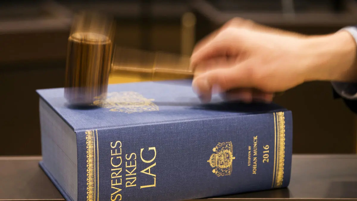 Father and son sentenced for making weapons with a 3D printer