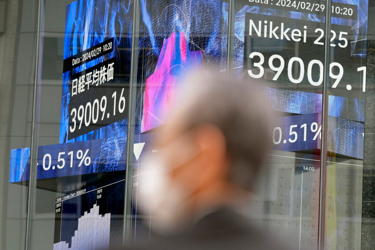 Asian Stocks Rise After US-China Tariff Pause Agreement