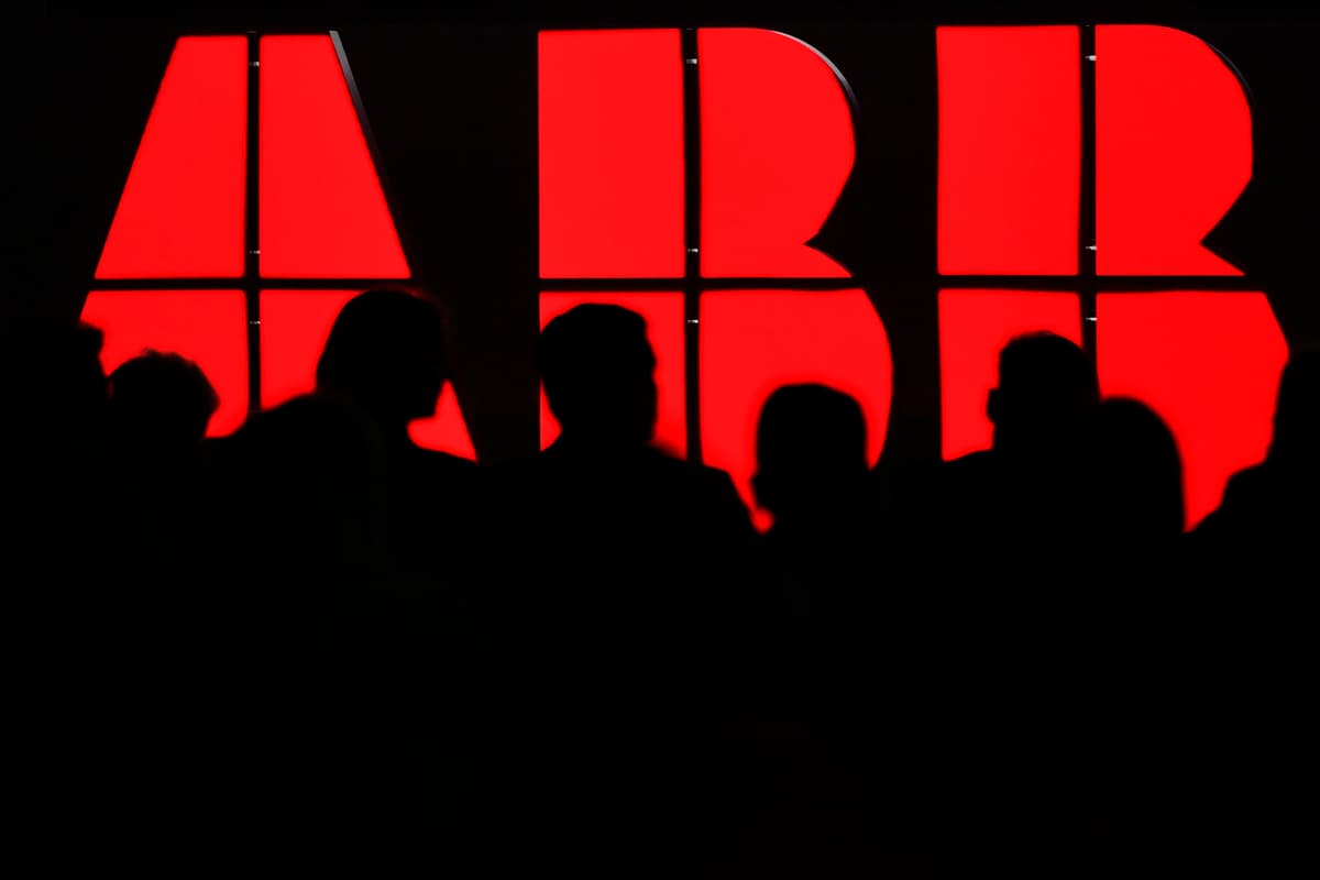 ABB Boosts Profit, Plans Robotics Division Spin-Off